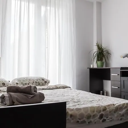 3 Rooms, Center, Balcony View, Sunset Boulevard شقة *